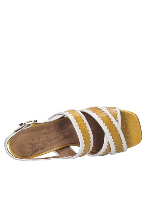  CHIE MIHARA | GLAMOUR FERRARISUN-BIANCO